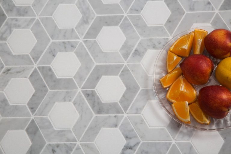 FLOWER  Carrara + Thassos — Mozaika