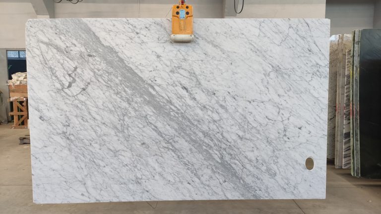 Bianco Carrara STH — Slaby