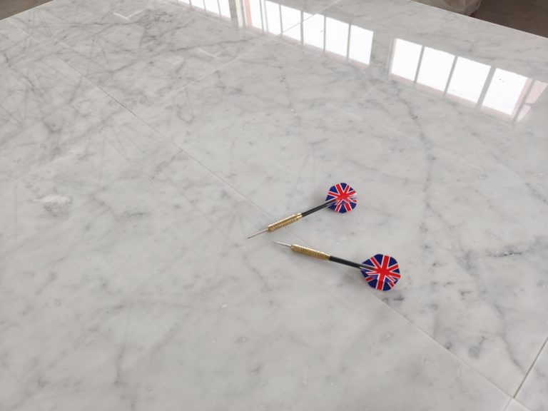 Bianco Carrara QXL — Płytki marmurowe