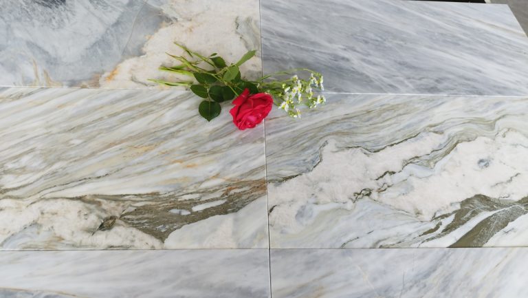 Calacatta Manhattan M — Płytki marmurowe