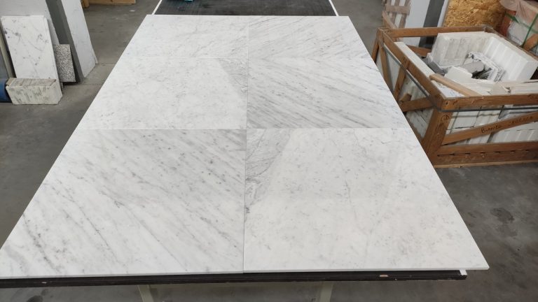 Bianco Carrara C XL2 — Płytki marmurowe