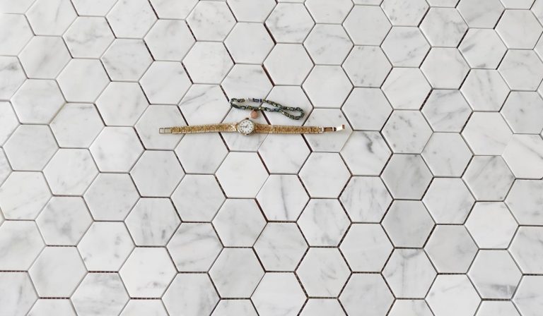 HEXAGONY Bianco Carrara — Mozaika