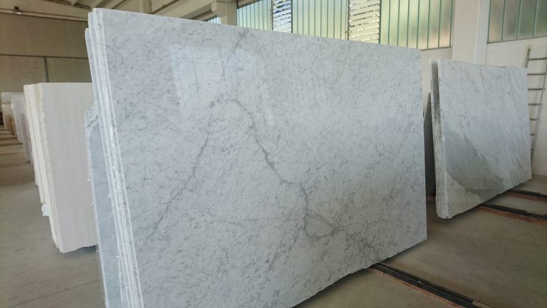 Bianco Carrara C — Slaby
