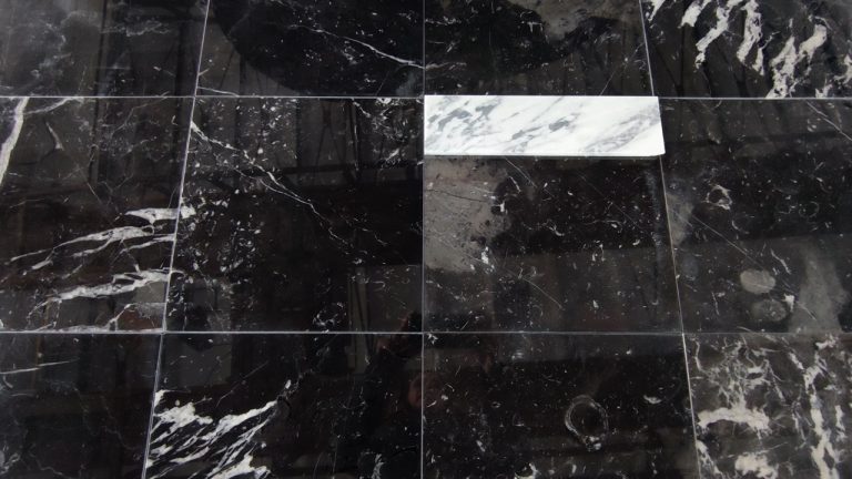 Nero Marquina S — Płytki marmurowe