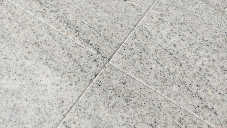 Imperial White S — Płytki granitowe