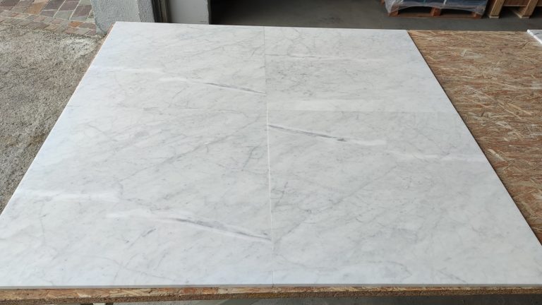 Bianco Carrara XLH3 — Płytki marmurowe