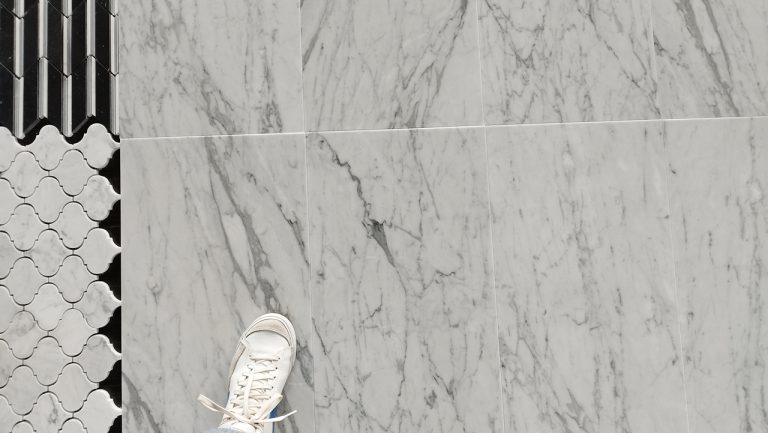 Bianco Carrara M3 — Płytki marmurowe