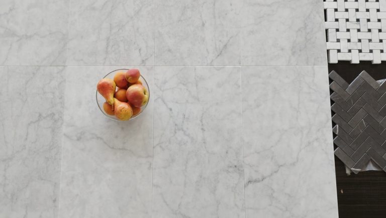 Bianco Carrara MH12 — Płytki marmurowe