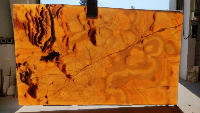 Onyx Orange — Slaby