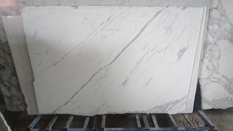 Statuario Venato H2 — Slaby