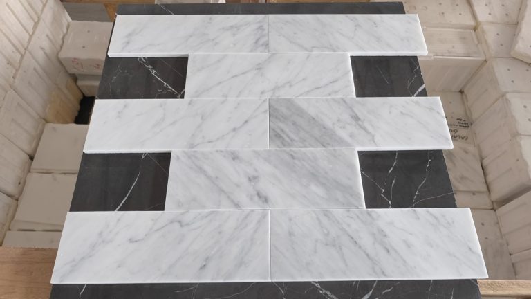 Long Subway Carrara mat — Mozaika